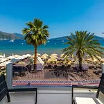 Reis 3* Μαρμαρίς