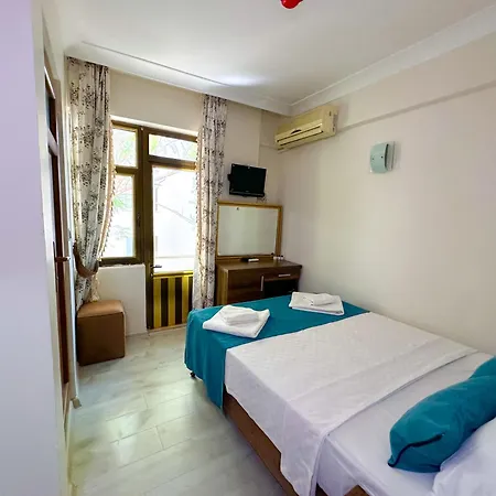 Reis 3* Marmaris