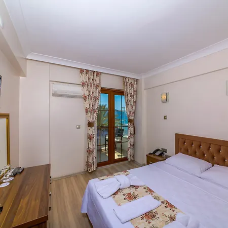 Reis 3* Marmaris