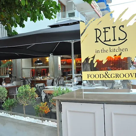 Reis Hotell