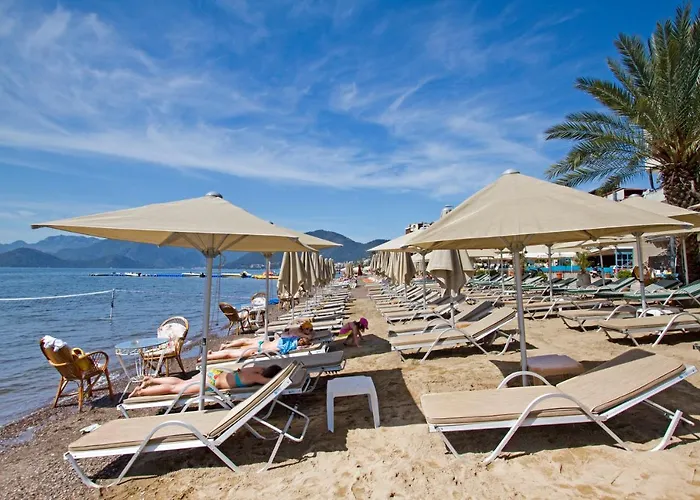 Reis Ξενοδοχείο Μαρμαρίς